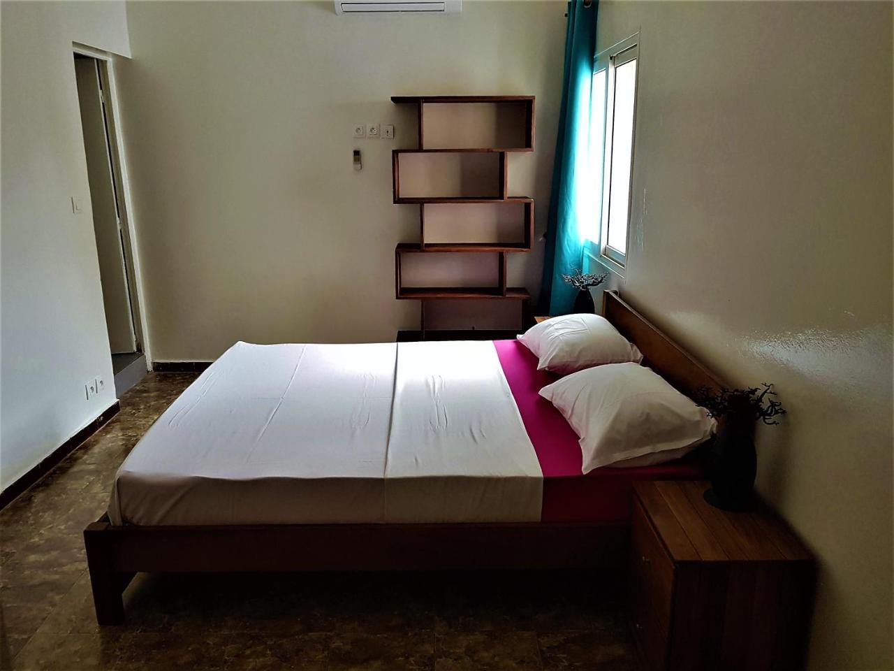 Villa Ty Milyn Mazela Sa Dakar Exteriér fotografie