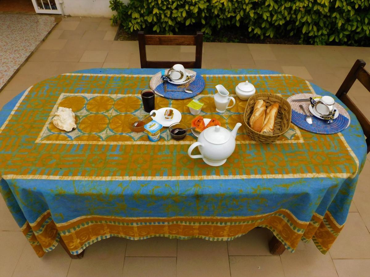 Villa Ty Milyn Mazela Sa Dakar Exteriér fotografie
